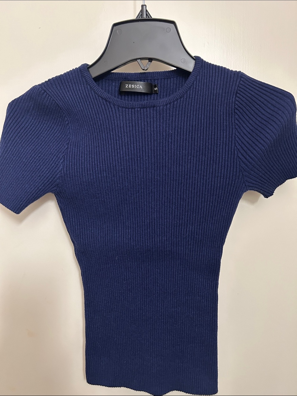 Zesica Navy Ribbed Short Sleeve Knit Tee
